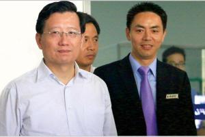 Qiang Wei (first from left), Vice Chairperson of the Social and Legal Affairs Committee of the Chinese People's Political Consultative Conference.... 